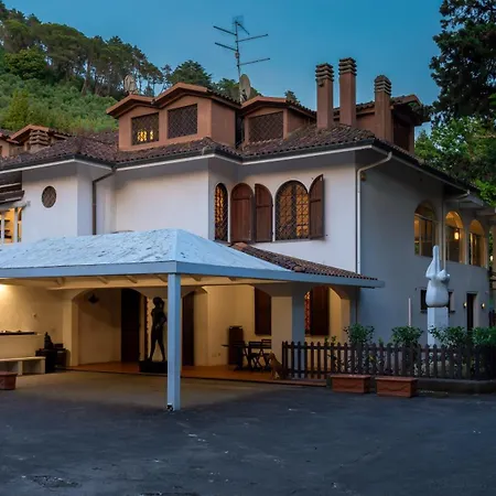 VILLA MANGANELLI 12, Emma Villas-2